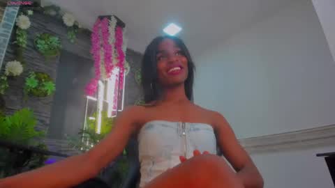 MELANIE online show from April 25, 2026, 9:12 pm