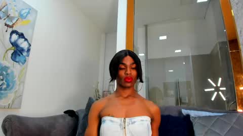 MELANIE online show from May 8, 2026, 9:53 pm