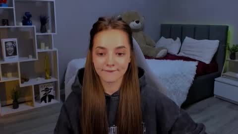 MelanieAlves online show from November 26, 2025, 6:09 pm