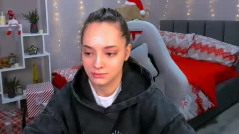 MelanieAlves online show from January 15, 2026, 6:51 am