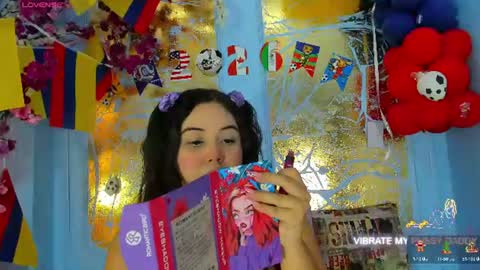 Melaniecooper online show from July 7, 2026, 3:31 am