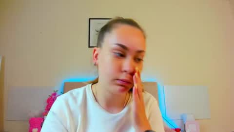 Snapshot of melaniecutys chatting on July 5, 2026, 5:36 am Melania online show from July 5, 2026, 5:36 am