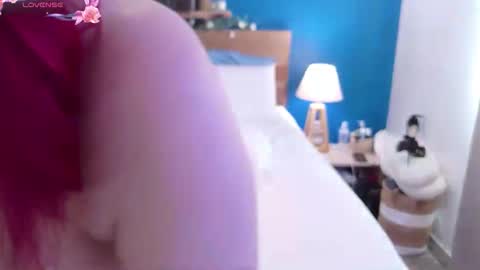 Melanie Franaise online show from March 23, 2026, 7:45 am