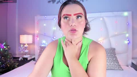 Melanie online show from December 8, 2024, 6:17 pm