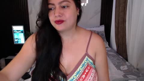 Melanie online show from May 15, 2026, 10:00 am