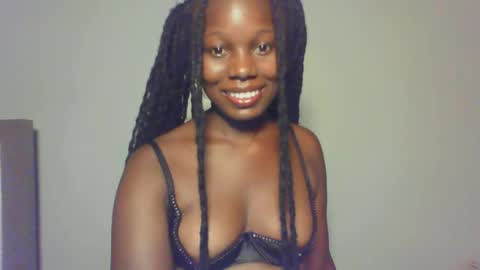 Snapshot of melanin_sassy96 chatting on January 13, 2025, 3:36 pm bad lil shawry online show from January 13, 2025, 3:36 pm