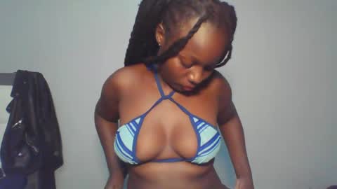 Snapshot of melanin_sassy96 chatting on January 26, 2025, 11:29 pm bad lil shawry online show from January 26, 2025, 11:29 pm