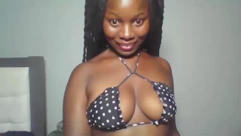 Snapshot of melanin_sassy96 chatting on February 3, 2025, 4:25 am bad lil shawry online show from February 3, 2025, 4:25 am
