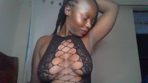 Snapshot of melanin_sassy96 chatting on February 15, 2025, 4:01 pm bad lil shawry online show from February 15, 2025, 4:01 pm