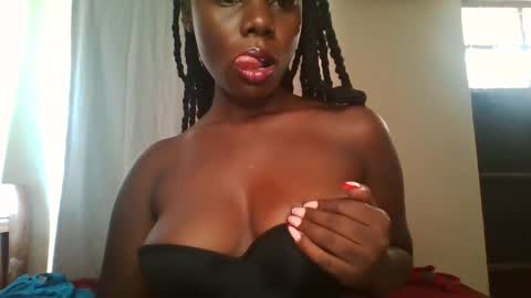 Snapshot of melanin_sassy96 chatting on March 8, 2025, 7:49 am bad lil shawry online show from March 8, 2025, 7:49 am