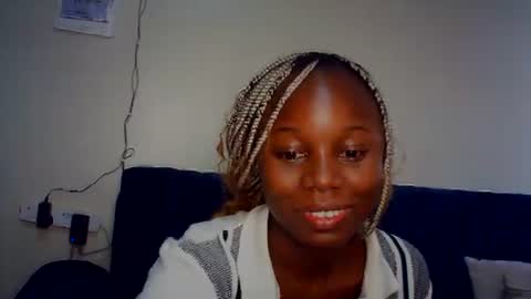 Snapshot of melanin_sassy96 chatting on October 12, 2025, 4:11 am bad lil shawry online show from October 12, 2025, 4:11 am