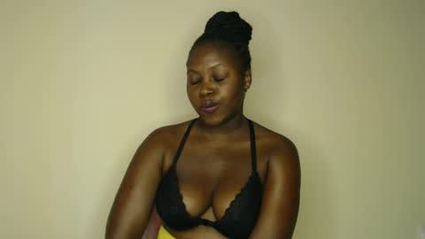 melaningoddess30 online show from January 22, 2025, 9:24 am