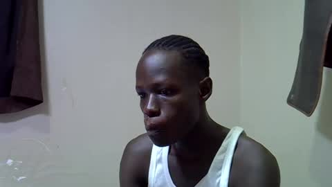 melaninsexyguy online show from September 18, 2025, 4:36 am