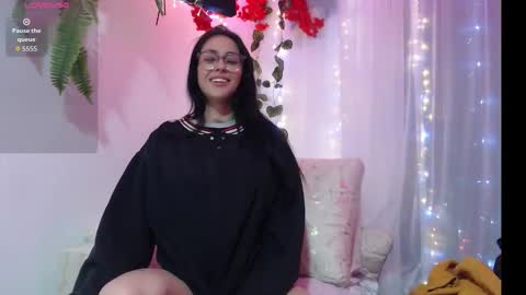 Snapshot of melanishaw chatting on October 7, 2025, 3:04 am melany sox online show from October 7, 2025, 3:04 am