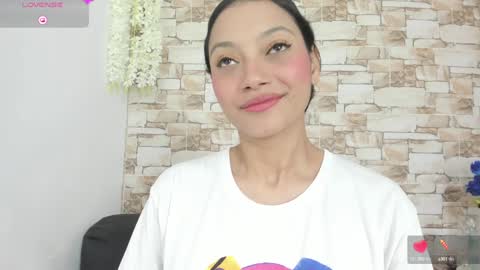 melannie roses online show from January 22, 2025, 8:49 pm