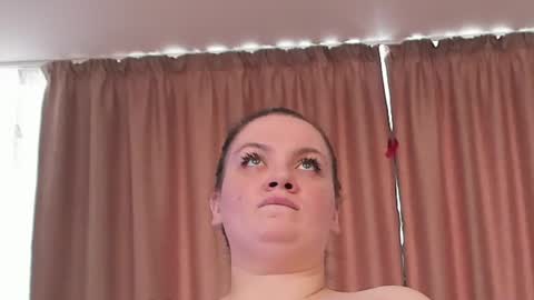 melanniebrown online show from July 28, 2026, 11:17 am