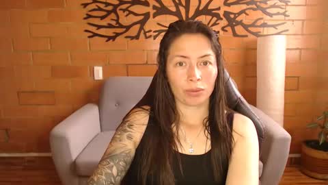 Melanny online show from November 22, 2025, 11:53 am