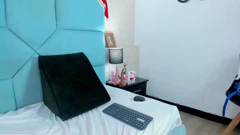 Melanny garcia online show from December 14, 2024, 4:31 pm