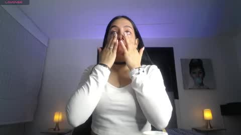 Snapshot of melanny_petite chatting on May 7, 2026, 11:48 am melanny_petite online show from May 7, 2026, 11:48 am