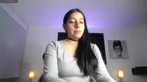 Snapshot of melanny_petite chatting on May 30, 2026, 11:51 am melanny_petite online show from May 30, 2026, 11:51 am