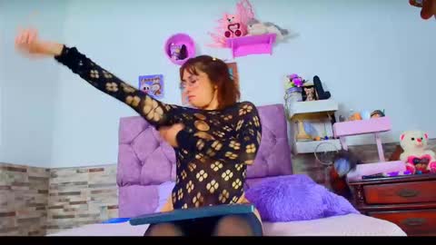 Melanny taylor online show from February 17, 2026, 11:55 pm