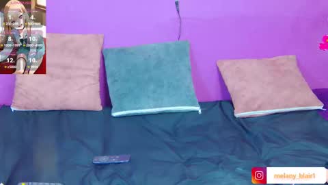 Snapshot of melany_blair chatting on October 7, 2025, 8:39 pm Melany online show from October 7, 2025, 8:39 pm