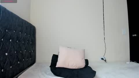 melany_curt online show from March 22, 2026, 3:26 pm