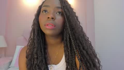 Melanie online show from November 2, 2025, 3:42 am