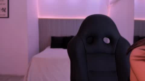 melany_hoffman online show from October 5, 2025, 7:56 pm