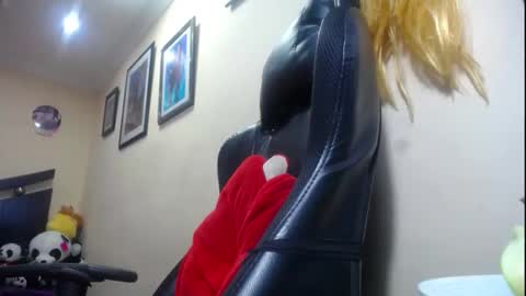 melany online show from January 29, 2025, 4:19 pm