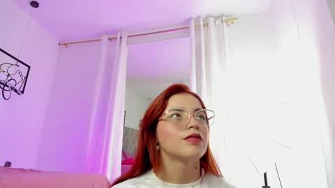 Snapshot of melany_jhonsonn chatting on November 2, 2025, 9:00 am melany_jhonsonn online show from November 2, 2025, 9:00 am