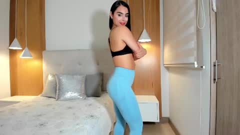 Melany online show from June 20, 2026, 1:41 am