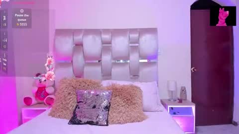 Melany online show from October 19, 2025, 1:50 am