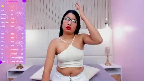 Melany online show from June 24, 2026, 11:42 am