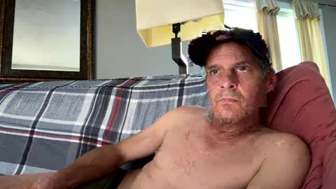 Snapshot of melays1972 chatting on September 22, 2025, 8:44 pm Tan lines online show from September 22, 2025, 8:44 pm