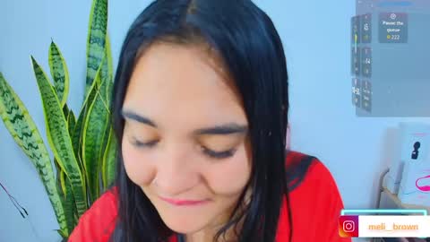    Independent model online show from May 2, 2026, 5:51 pm