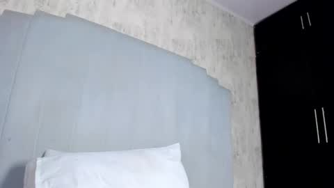 Meli  online show from May 5, 2026, 7:11 pm