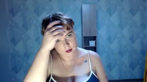 Melina online show from August 8, 2026, 5:04 pm