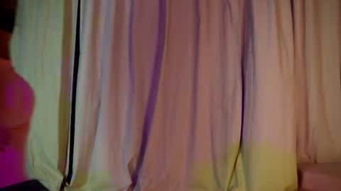 MelinaSmith  online show from June 13, 2026, 6:39 pm