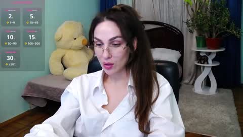 Melina online show from December 6, 2024, 10:49 am