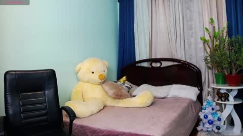 Melina online show from December 22, 2024, 11:33 am