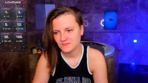 Snapshot of melindat chatting on June 14, 2026, 2:24 am Melinda online show from June 14, 2026, 2:24 am