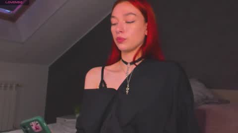 Snapshot of melisa_cox chatting on October 15, 2025, 6:57 am Melisa online show from October 15, 2025, 6:57 am