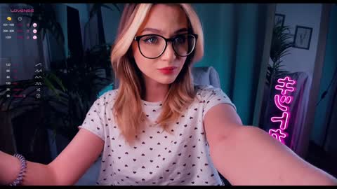 Snapshot of melisa_ginger chatting on February 6, 2025, 9:32 am Im Melisa 3 online show from February 6, 2025, 9:32 am