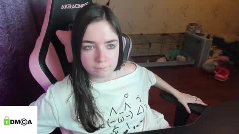 melisanilson online show from December 20, 2025, 2:57 pm