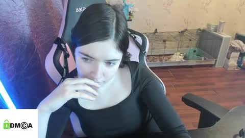 Snapshot of melisanilson chatting on May 10, 2026, 9:53 pm melisanilson online show from May 10, 2026, 9:53 pm