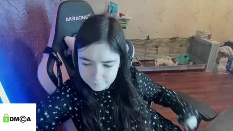 Snapshot of melisanilson chatting on May 12, 2026, 10:40 pm melisanilson online show from May 12, 2026, 10:40 pm