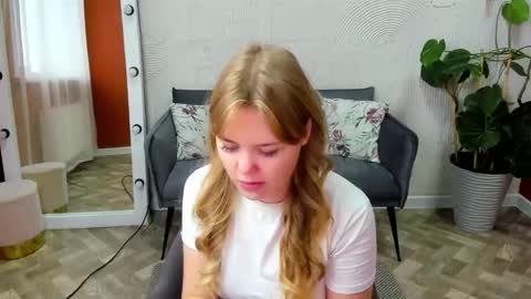 Snapshot of melissa_199 chatting on September 26, 2025, 4:27 am Sophia online show from September 26, 2025, 4:27 am