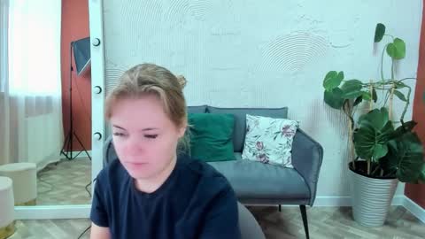 Snapshot of melissa_199 chatting on September 27, 2025, 4:28 am Sophia online show from September 27, 2025, 4:28 am