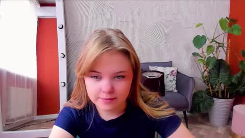 Snapshot of melissa_199 chatting on October 21, 2025, 7:20 am Sophia online show from October 21, 2025, 7:20 am
